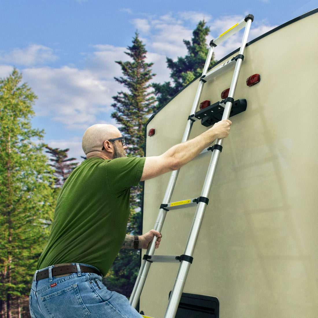 factoryrv.com