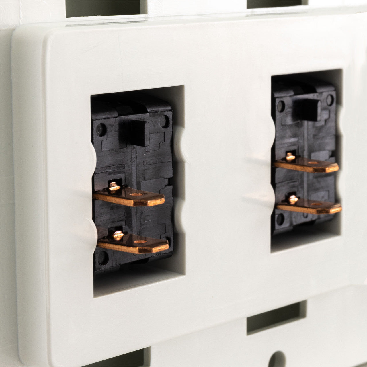 RV Switch | On / Off SPST Switch | 4 Gang Bezel | 12 Volt