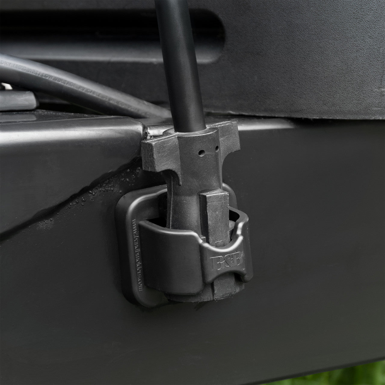 Trailer Wiring Harness | Plug Holder