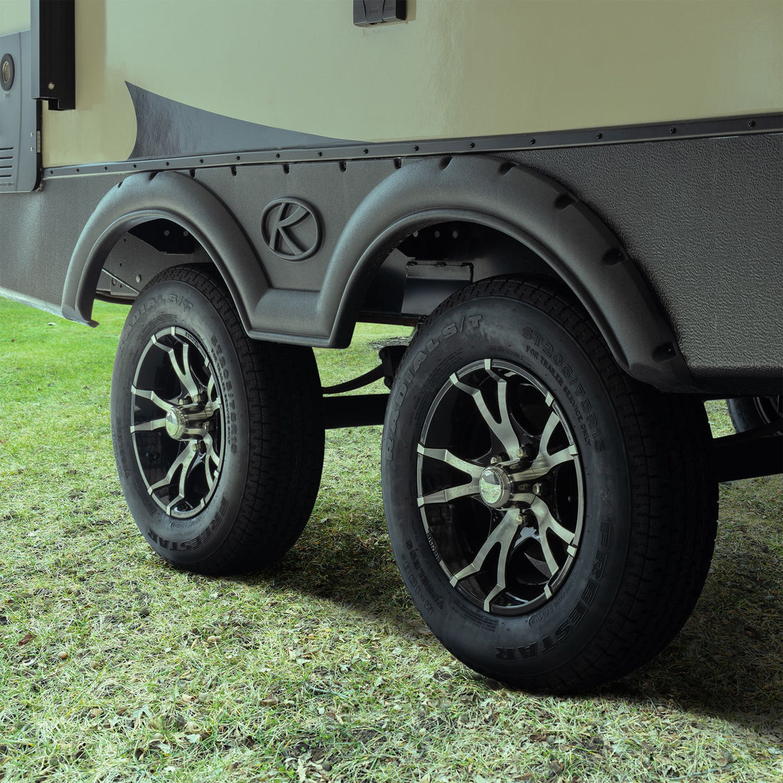 factoryrv.com