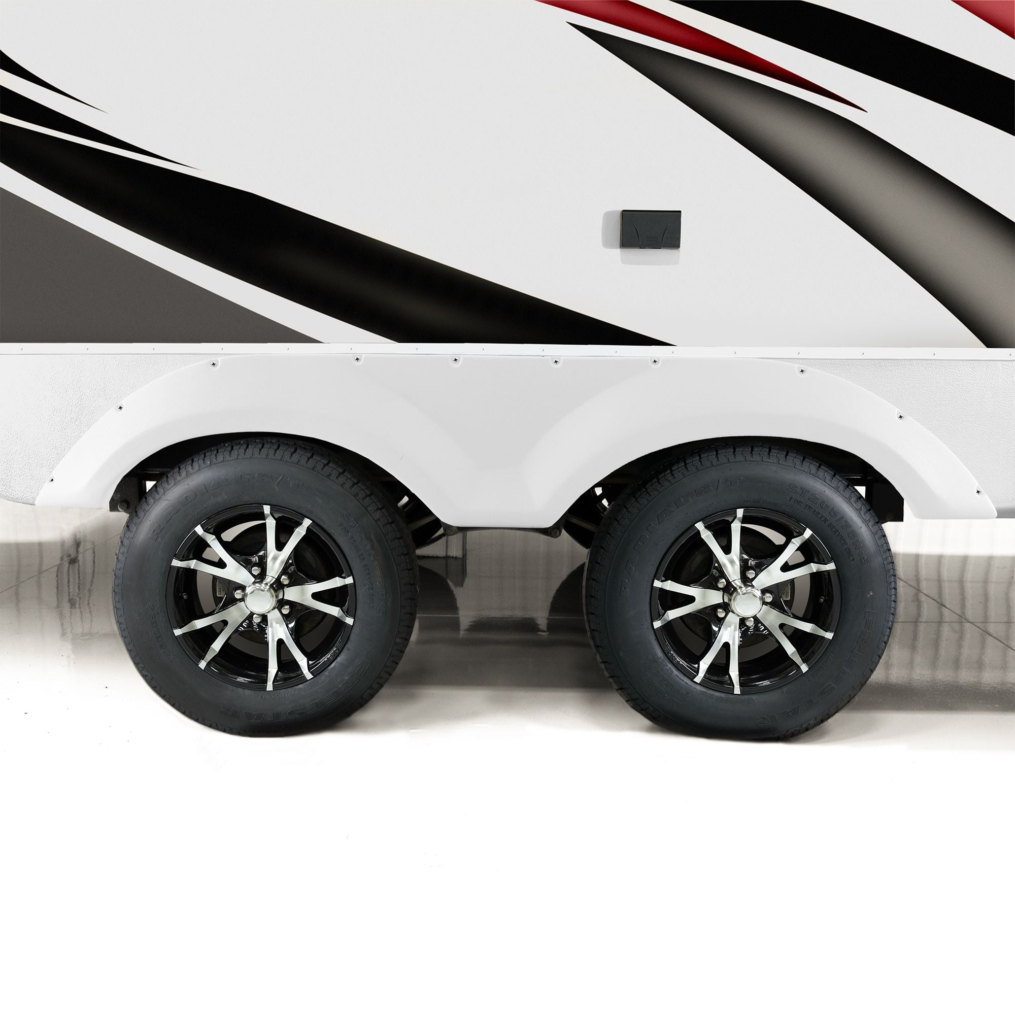 RV Tandem Fender Skirt | 70 ½" W x 10 ¾" H - Keystone Outback