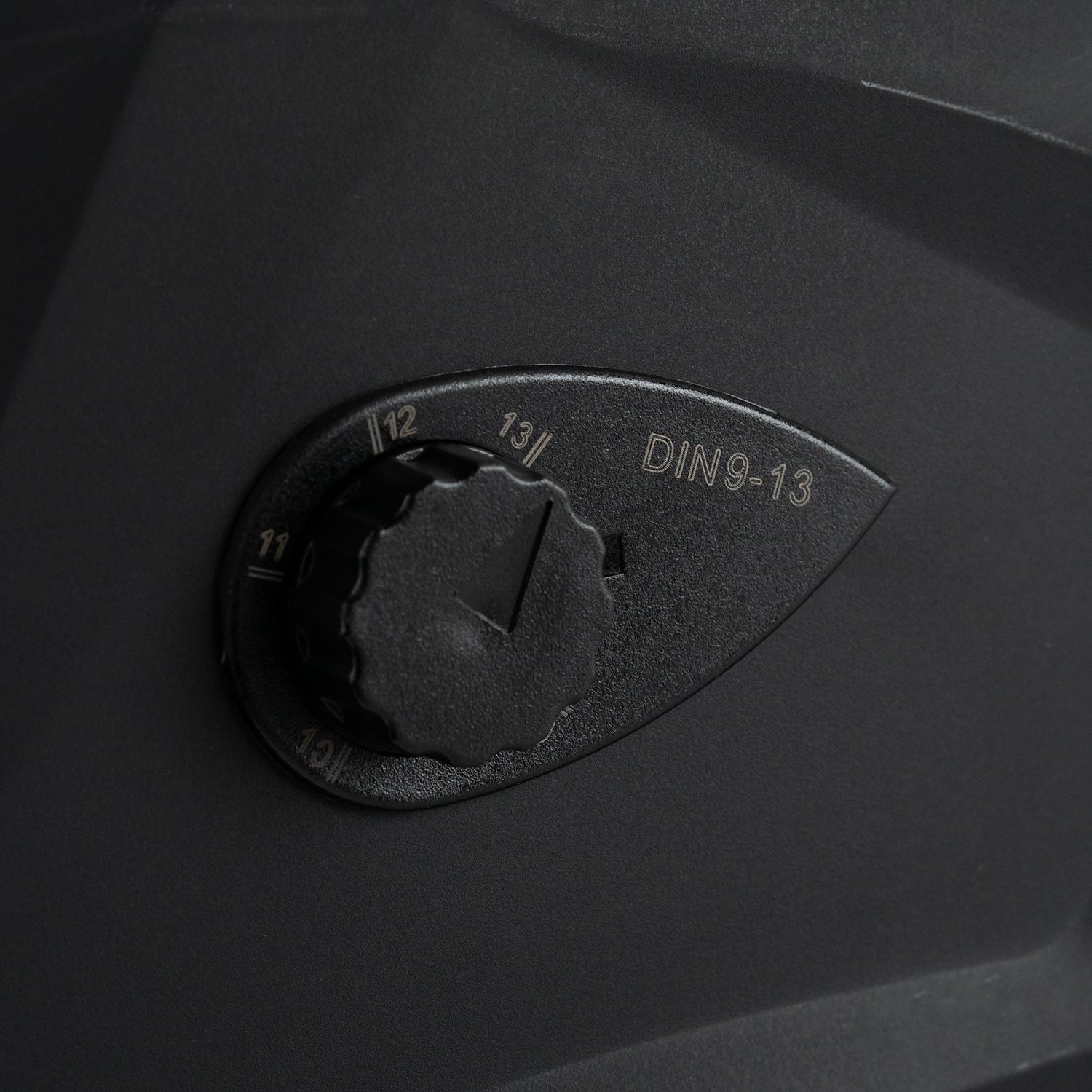 KT Industries Welding Helmet with Auto Darkening | Matte Black